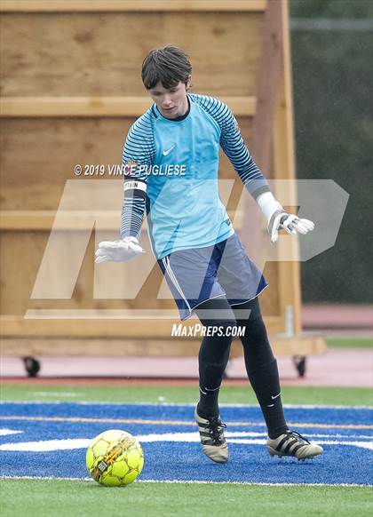 Thumbnail 2 in El Camino Real vs. Palisades (CIF LACS Playoffs) photogallery.