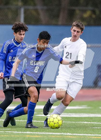Thumbnail 3 in El Camino Real vs. Palisades (CIF LACS Playoffs) photogallery.