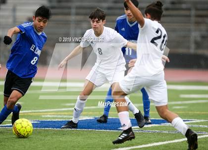 Thumbnail 1 in El Camino Real vs. Palisades (CIF LACS Playoffs) photogallery.