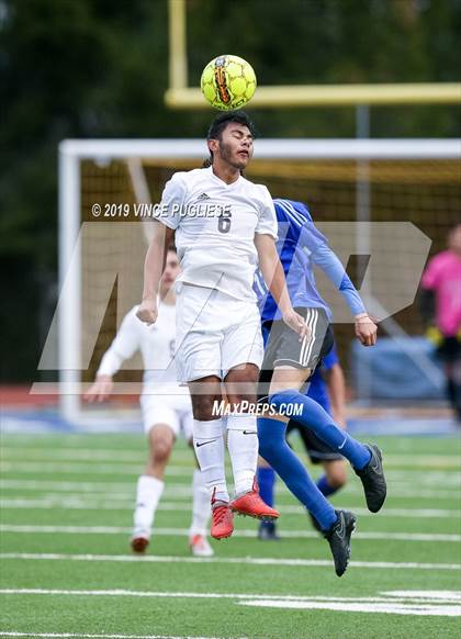 Thumbnail 1 in El Camino Real vs. Palisades (CIF LACS Playoffs) photogallery.