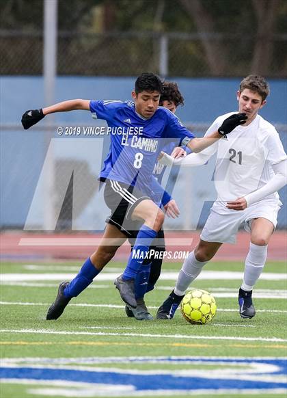 Thumbnail 1 in El Camino Real vs. Palisades (CIF LACS Playoffs) photogallery.