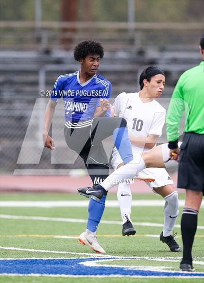 Thumbnail 1 in El Camino Real vs. Palisades (CIF LACS Playoffs) photogallery.