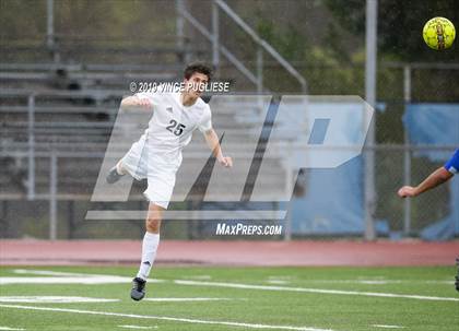 Thumbnail 2 in El Camino Real vs. Palisades (CIF LACS Playoffs) photogallery.