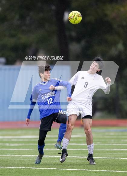 Thumbnail 3 in El Camino Real vs. Palisades (CIF LACS Playoffs) photogallery.