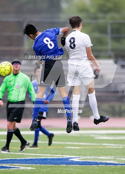 Thumbnail 1 in El Camino Real vs. Palisades (CIF LACS Playoffs) photogallery.