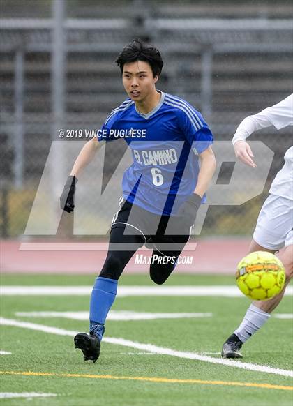 Thumbnail 1 in El Camino Real vs. Palisades (CIF LACS Playoffs) photogallery.