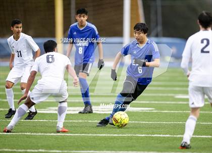 Thumbnail 1 in El Camino Real vs. Palisades (CIF LACS Playoffs) photogallery.