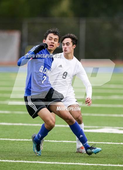 Thumbnail 2 in El Camino Real vs. Palisades (CIF LACS Playoffs) photogallery.
