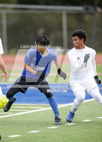 Thumbnail 2 in El Camino Real vs. Palisades (CIF LACS Playoffs) photogallery.