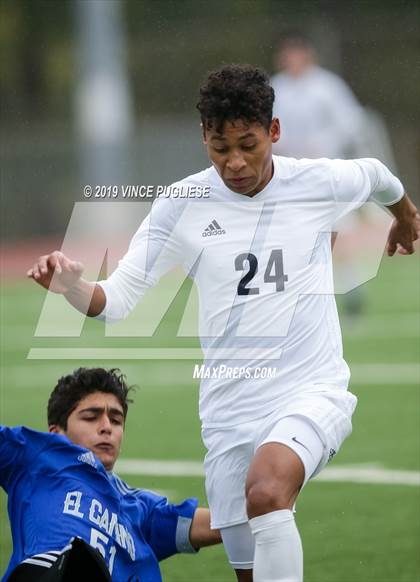 Thumbnail 3 in El Camino Real vs. Palisades (CIF LACS Playoffs) photogallery.