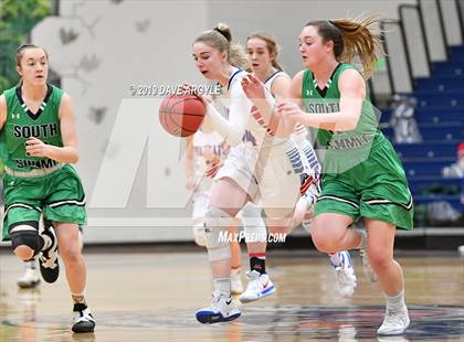 Thumbnail 2 in Richfield vs. South Summit (UHSAA 3A Inter-Region) photogallery.