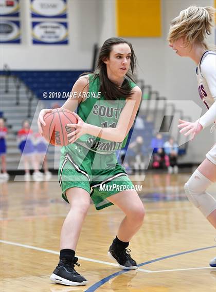Thumbnail 1 in Richfield vs. South Summit (UHSAA 3A Inter-Region) photogallery.