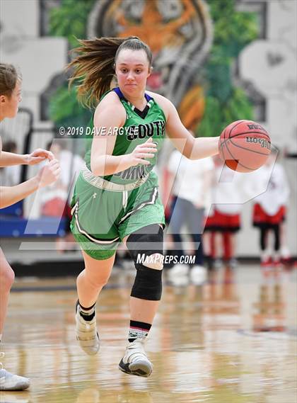 Thumbnail 1 in Richfield vs. South Summit (UHSAA 3A Inter-Region) photogallery.