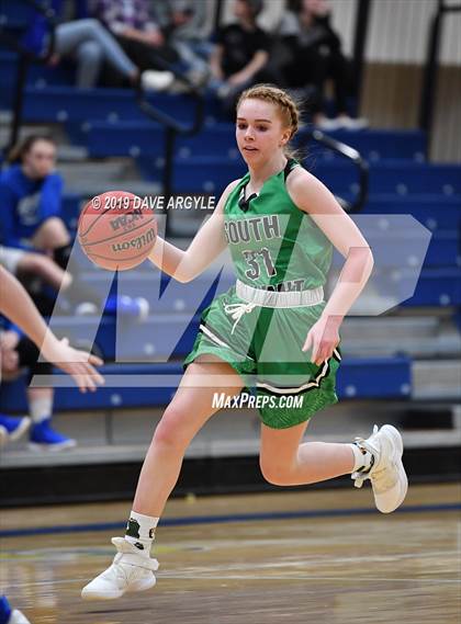 Thumbnail 2 in Richfield vs. South Summit (UHSAA 3A Inter-Region) photogallery.