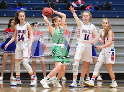 Thumbnail 2 in Richfield vs. South Summit (UHSAA 3A Inter-Region) photogallery.