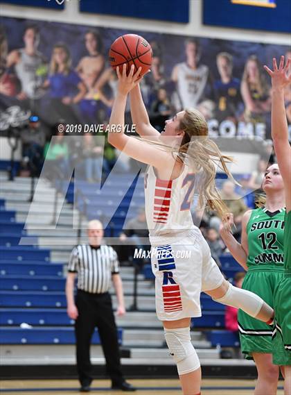 Thumbnail 3 in Richfield vs. South Summit (UHSAA 3A Inter-Region) photogallery.