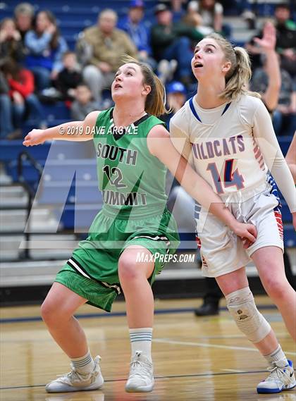 Thumbnail 1 in Richfield vs. South Summit (UHSAA 3A Inter-Region) photogallery.
