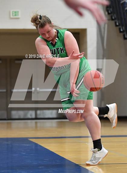 Thumbnail 3 in Richfield vs. South Summit (UHSAA 3A Inter-Region) photogallery.