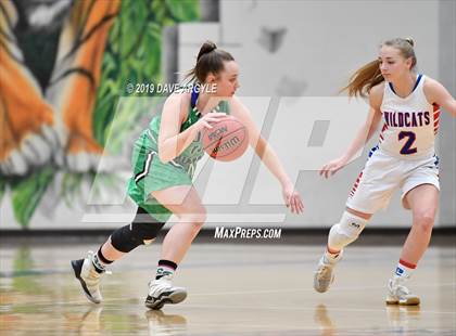 Thumbnail 2 in Richfield vs. South Summit (UHSAA 3A Inter-Region) photogallery.
