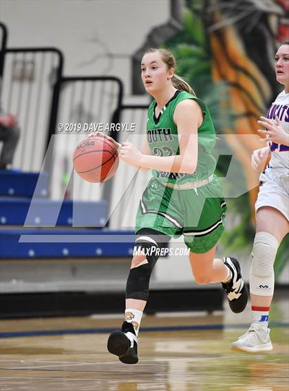 Thumbnail 1 in Richfield vs. South Summit (UHSAA 3A Inter-Region) photogallery.