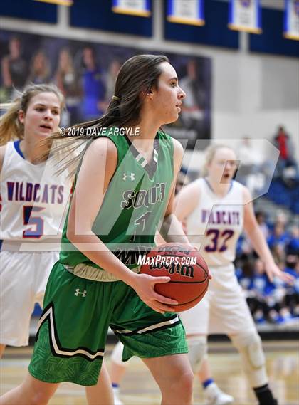 Thumbnail 3 in Richfield vs. South Summit (UHSAA 3A Inter-Region) photogallery.