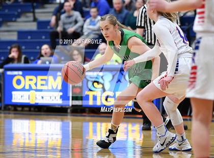 Thumbnail 1 in Richfield vs. South Summit (UHSAA 3A Inter-Region) photogallery.