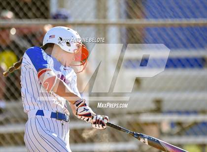 Thumbnail 2 in Los Alamitos vs. Granada Hills Charter photogallery.
