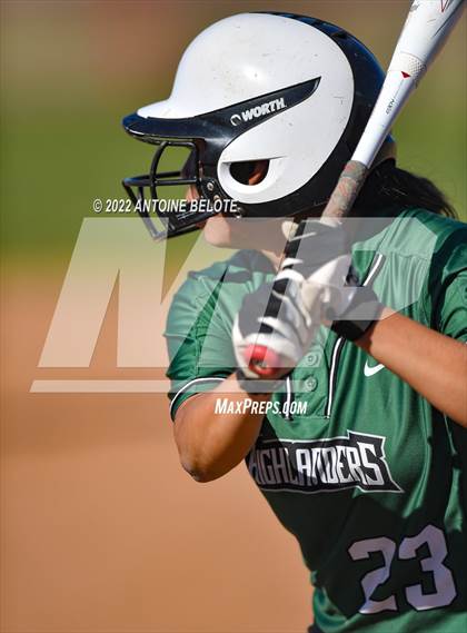 Thumbnail 1 in Los Alamitos vs. Granada Hills Charter photogallery.