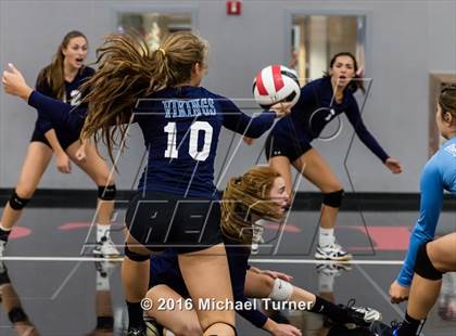 Thumbnail 1 in Pleasant Valley vs. Rio Americano photogallery.