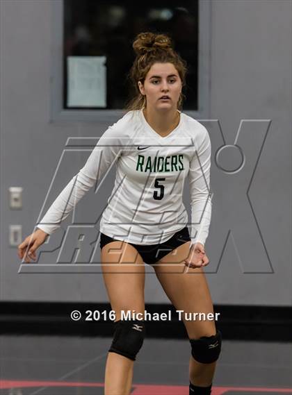 Thumbnail 3 in Pleasant Valley vs. Rio Americano photogallery.