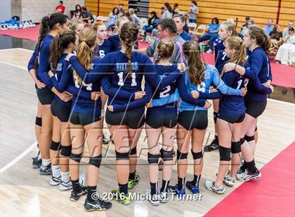 Thumbnail 2 in Pleasant Valley vs. Rio Americano photogallery.