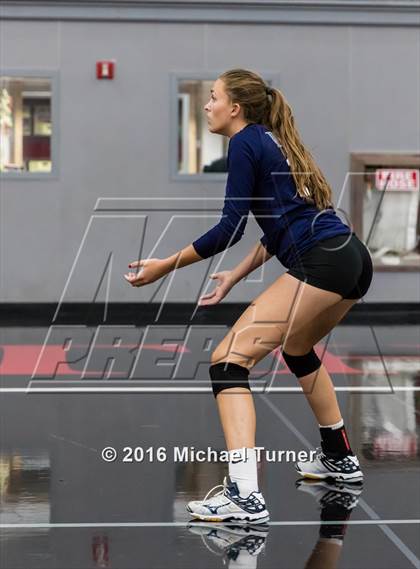 Thumbnail 3 in Pleasant Valley vs. Rio Americano photogallery.