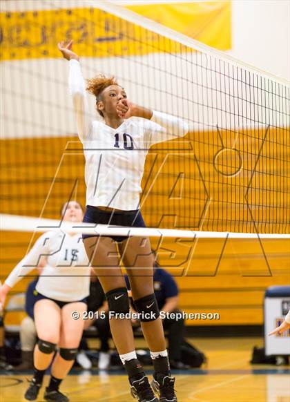 Thumbnail 1 in Placer @ Inderkum photogallery.