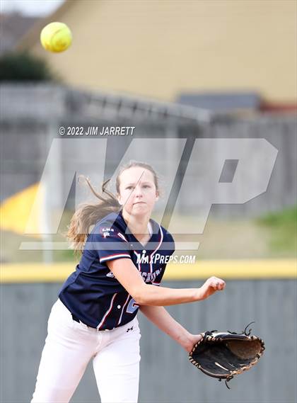 Thumbnail 3 in Lewisburg @ Desoto Central photogallery.