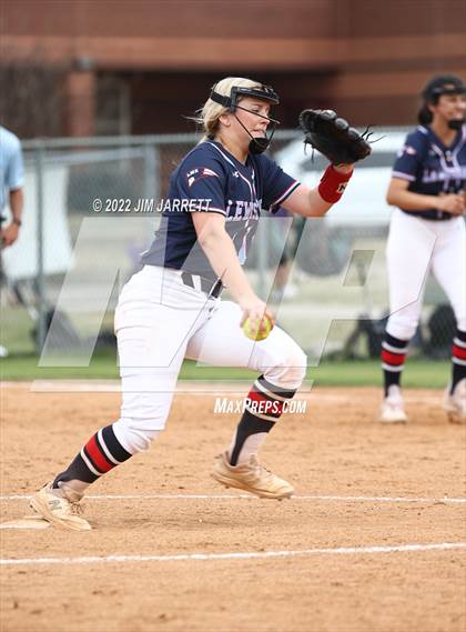 Thumbnail 1 in Lewisburg @ Desoto Central photogallery.