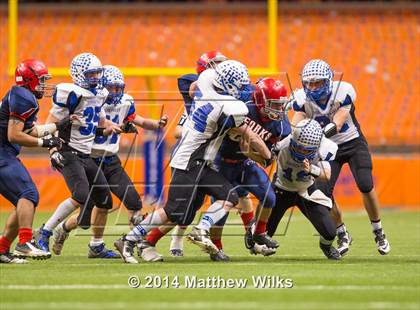 Thumbnail 2 in Hoosick Falls vs. Chenango Forks (NYSPHSAA Class C Final) photogallery.