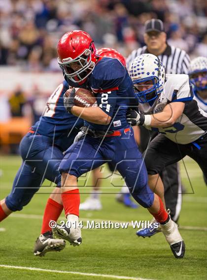 Thumbnail 3 in Hoosick Falls vs. Chenango Forks (NYSPHSAA Class C Final) photogallery.