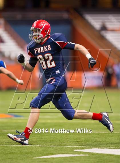 Thumbnail 2 in Hoosick Falls vs. Chenango Forks (NYSPHSAA Class C Final) photogallery.