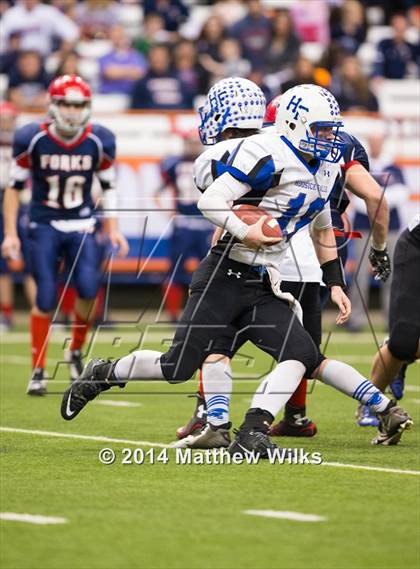 Thumbnail 1 in Hoosick Falls vs. Chenango Forks (NYSPHSAA Class C Final) photogallery.