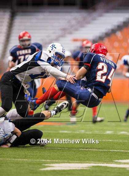 Thumbnail 2 in Hoosick Falls vs. Chenango Forks (NYSPHSAA Class C Final) photogallery.