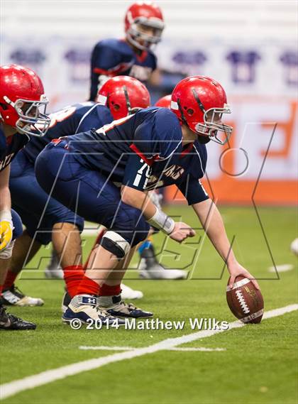 Thumbnail 1 in Hoosick Falls vs. Chenango Forks (NYSPHSAA Class C Final) photogallery.