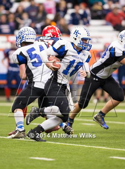 Thumbnail 2 in Hoosick Falls vs. Chenango Forks (NYSPHSAA Class C Final) photogallery.
