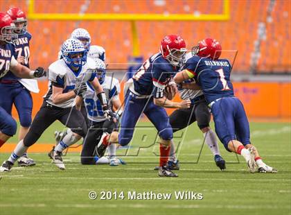 Thumbnail 3 in Hoosick Falls vs. Chenango Forks (NYSPHSAA Class C Final) photogallery.