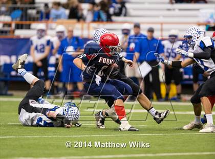 Thumbnail 1 in Hoosick Falls vs. Chenango Forks (NYSPHSAA Class C Final) photogallery.