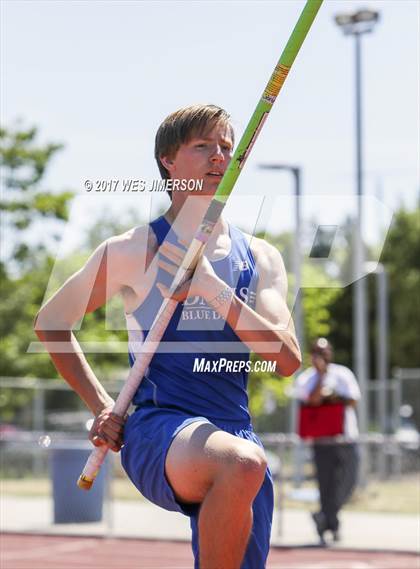 Thumbnail 1 in Delta League Championships Trials photogallery.