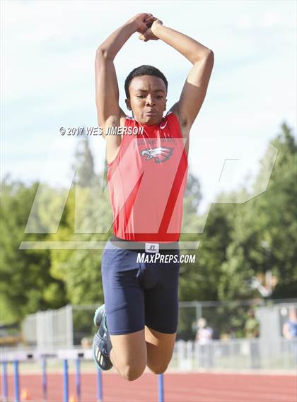 Thumbnail 1 in Delta League Championships Trials photogallery.