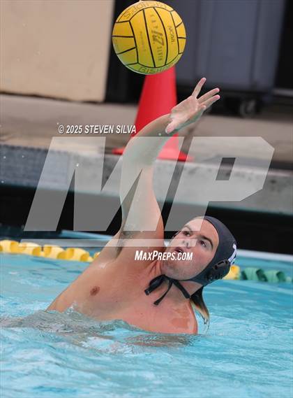 Thumbnail 2 in JV: Huntington Beach @ Bishop's photogallery.
