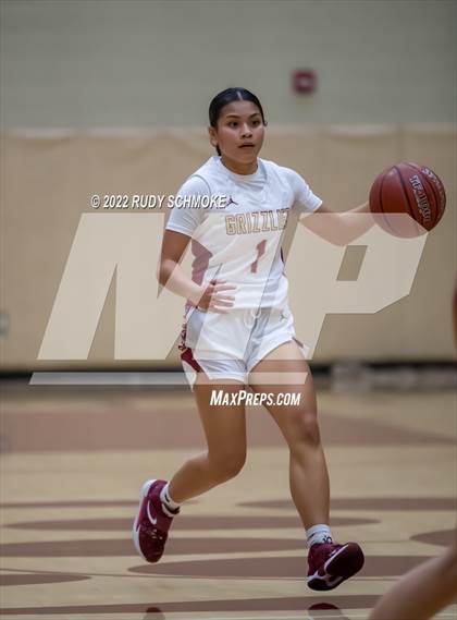 Thumbnail 3 in Cathedral Catholic @ Mission Hills photogallery.