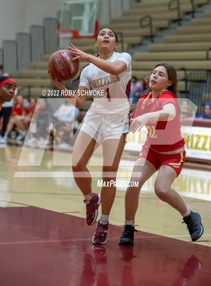 Thumbnail 2 in Cathedral Catholic @ Mission Hills photogallery.