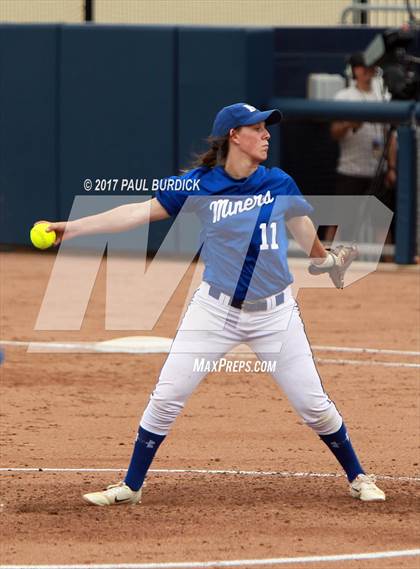 Thumbnail 2 in South Side vs. Minersville (PIAA 2A Final) photogallery.